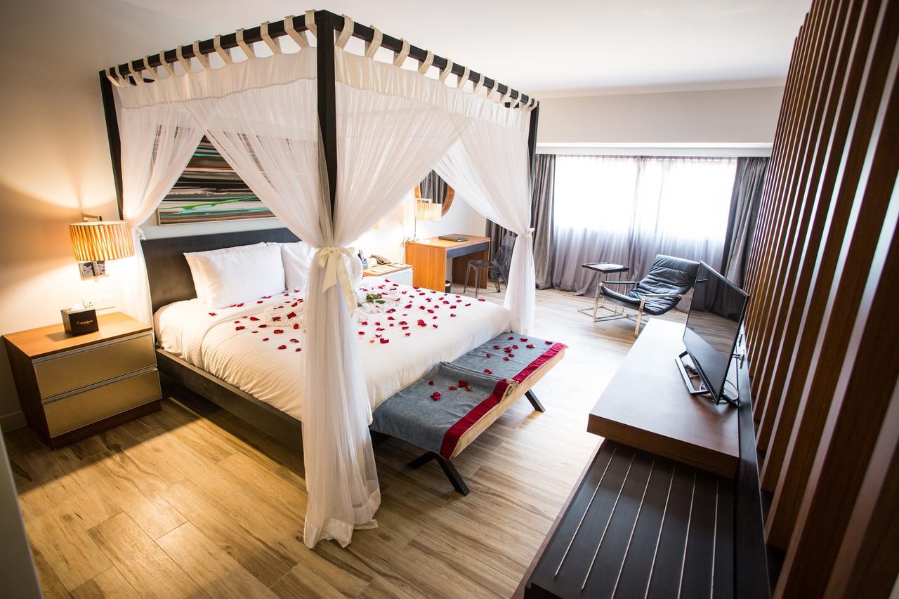 Sand&Sandals Desaru Beach Resort&Spa Exterior foto A room at the hotel