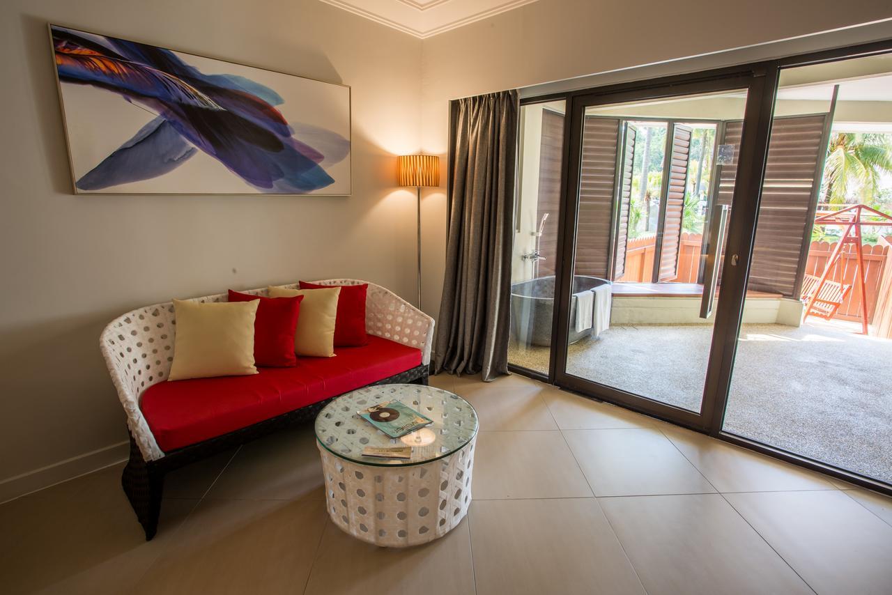 Sand&Sandals Desaru Beach Resort&Spa Exterior foto A room at the hotel