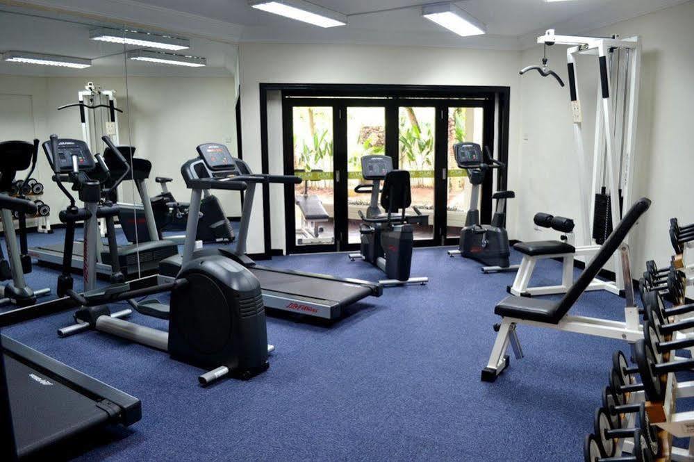 Sand&Sandals Desaru Beach Resort&Spa Exterior foto A gym in a hotel